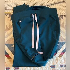 FIGS Green/Pink Jogger Scrubs